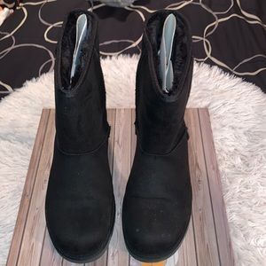 💥WOMEN’S BLACK MAKALU BOOTS💥